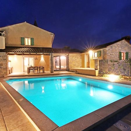 Villa Benvenuti Motovun Luaran gambar
