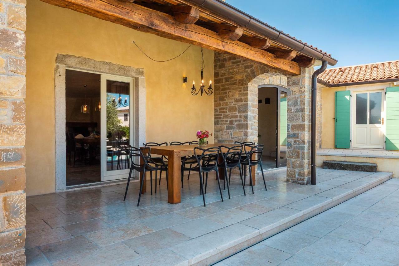 Villa Benvenuti Motovun Luaran gambar